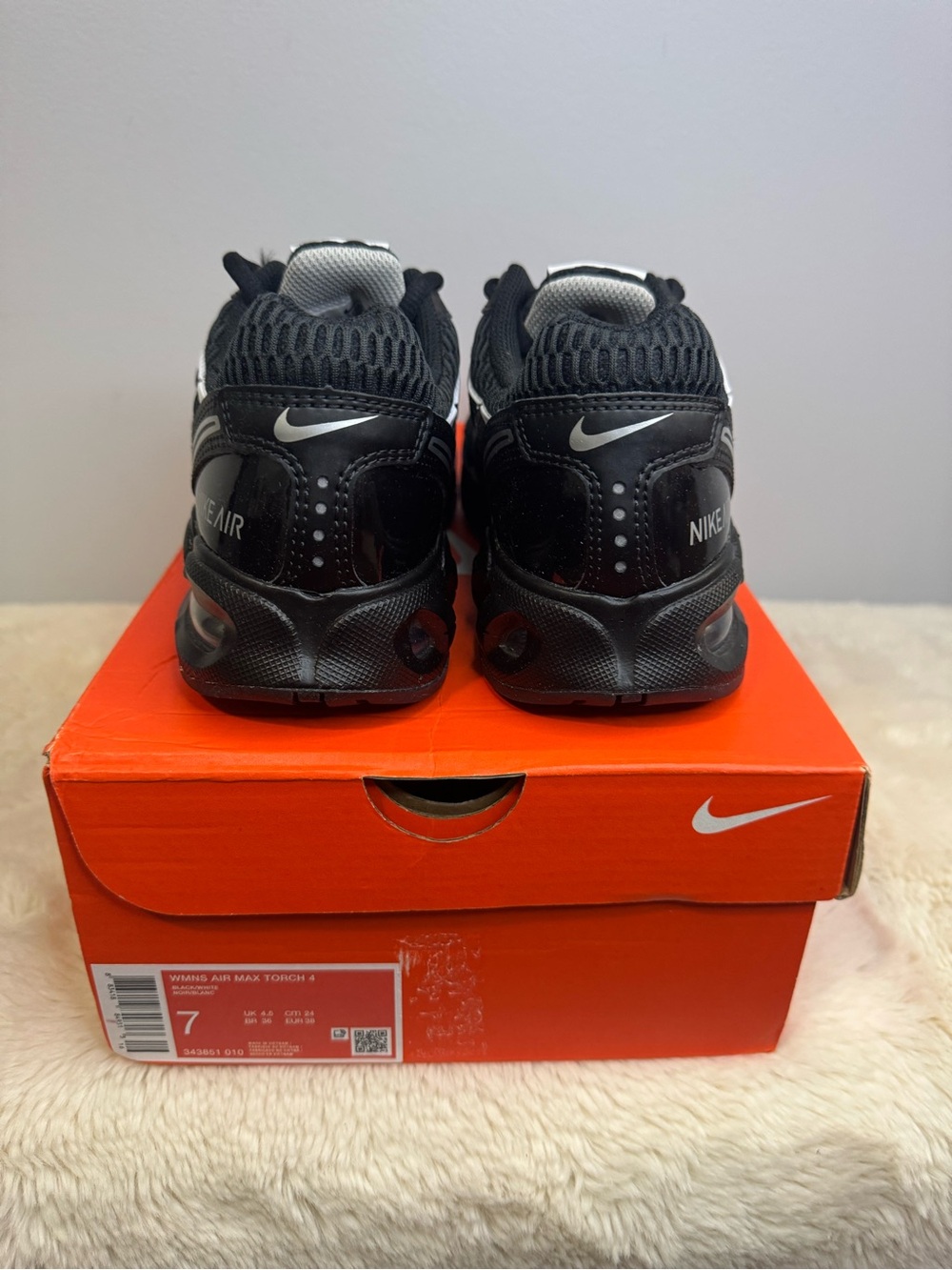 Women’s Air Max Torch 4 🐼 Size 7 - Picture 4 of 6